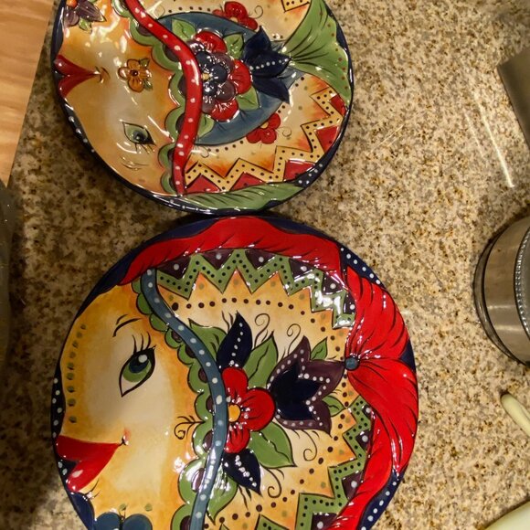 2 Laguna by Corsica Ceramic Embossed Fish Plates 10" & 11" dia. Handpainted NEW - Picture 1 of 9